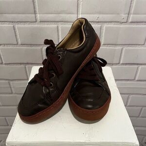 GYMBOREE boys brown lace up leather shoes/size 2
